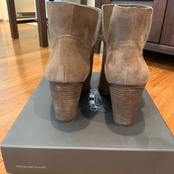 Vince Camuto Helyn Booties - Picture 5 of 7